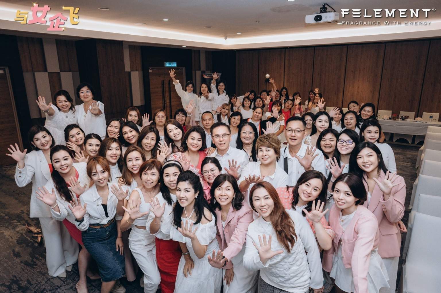 与女企飞 004 JB站